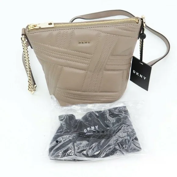 DKNY Allen Small Bucket Crossbody Bag Taupe Quilted Leather Gold Chain MSRP $198 - Picture 9 of 11